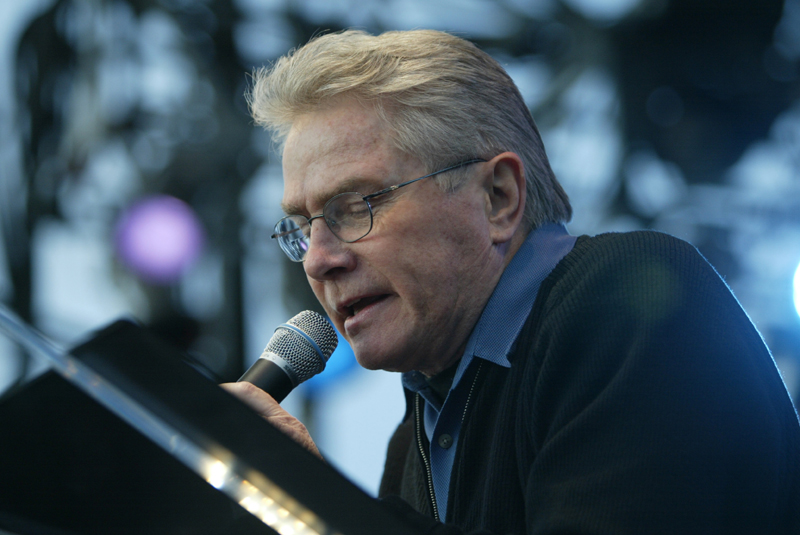 Evangelist Luis Palau Dies After 3-Year Cancer Battle | Restoring Liberty